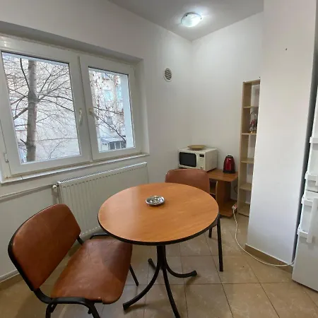 Sleep And Go Mall Vitan Apartment *